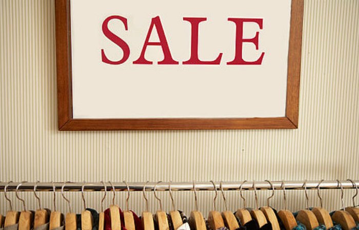designer closet sale in Dubai